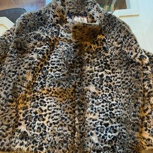 Free People faux fur leopard print coat / jacket